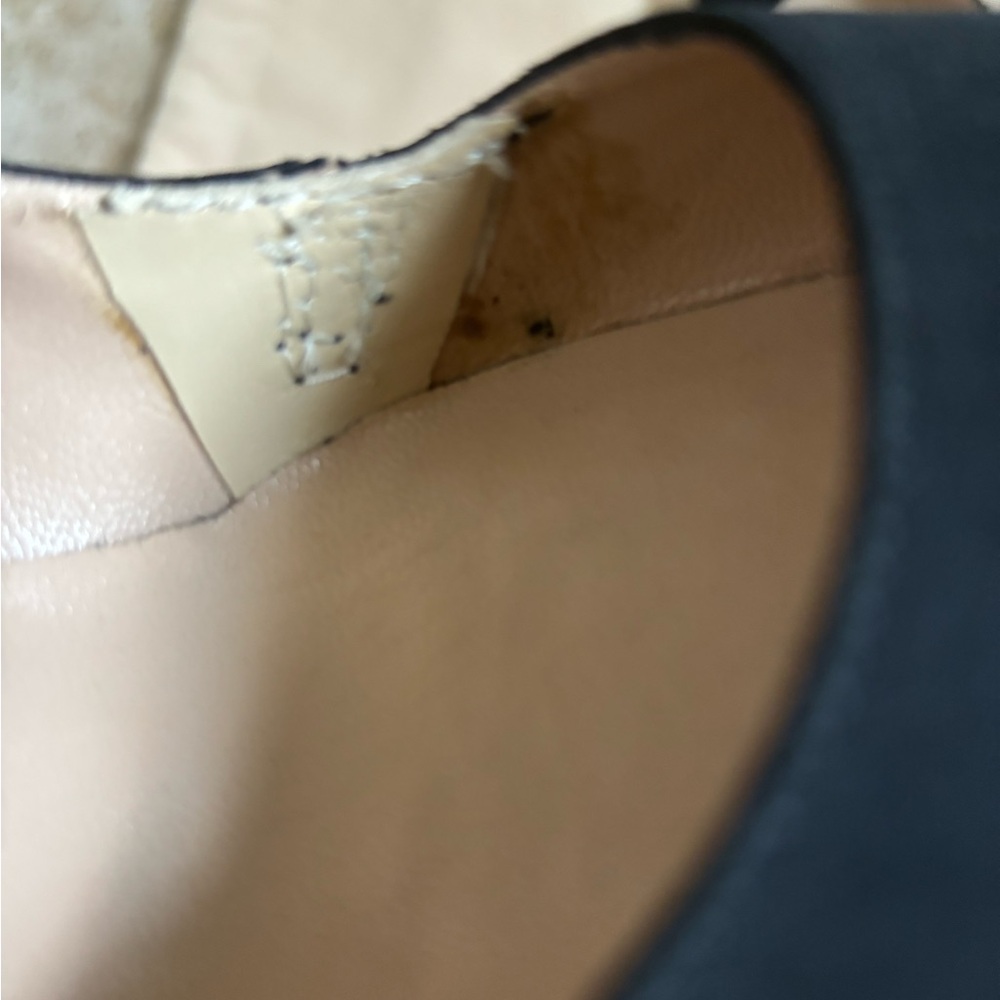 Manolo Blahnik Black Suede Pointed Toe Pumps - Picture 4 of 6